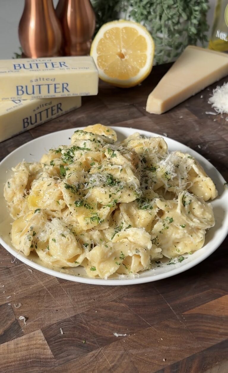 Creamy Lemon Garlic Tortellini