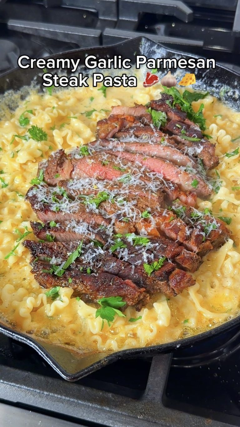 Creamy Garlic Parmesan Ribeye Pasta